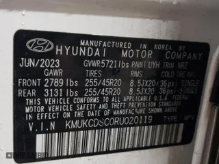 2024 Genesis GV60 Advanced with VIN KMUKCDSC0RU020119, listed as a Copart auction lot 87044574 with 4,058 mi miles and Salvage Title. Bid and sale history available at carsss.com. Image 13.