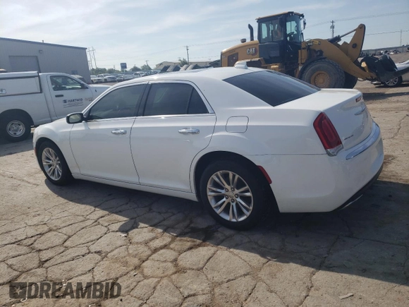 2020 Chrysler 300 Limited with VIN 2C3CCAEG5LH124463, listed as a Copart auction lot 67393734 with 104,833 mi miles and Salvage Title. Bid and sale history available at DreamBid. Image 2.