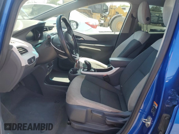 2017 Chevrolet Bolt EV LT z VIN 1G1FW6S00H4155038, wystawiony jako Copart lot #61084135 z przebiegiem 85 234 mil mil oraz Szkoda całkowita • Salvage title. Historia ofert i sprzedaży dostępna na DreamBid. Obrazek 7.