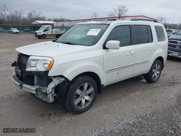 2015 Honda Pilot Touring with VIN 5FNYF4H92FB054485, listed as a IAAI auction lot 41736909 with 159,813 mi miles. Bid and sale history available at carsss.com. Image 22.