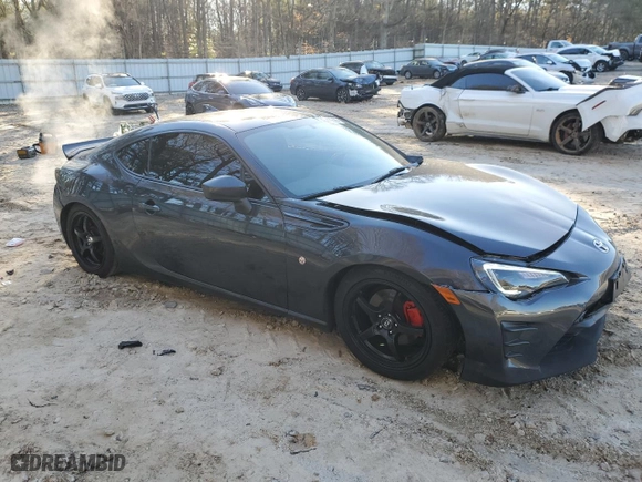 2017 Toyota 86 with VIN JF1ZNAA12H8703589, listed as a Copart auction lot 46319695 with 71,275 mi miles and Salvage Title. Bid and sale history available at carsss.com. Image 4.