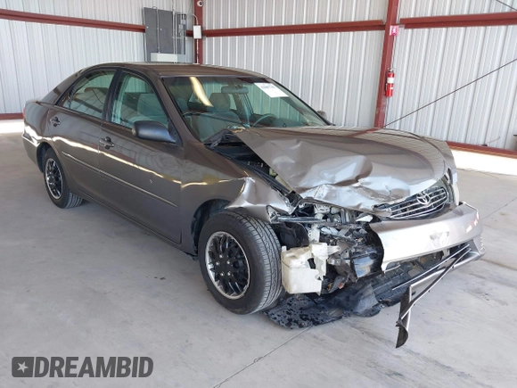 2006 Toyota Camry STD with VIN 4T1BE32K36U723879, listed as a IAAI auction lot 42007707 with 186,885 mi miles. Bid and sale history available at carsss.com. Image 1.