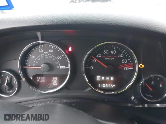 2018 Jeep Wrangler Unlimited Rubicon Recon with VIN 1C4BJWFG4JL827920, listed as a IAAI auction lot 41368319 with 110,835 mi miles and . Bid and sale history available at DreamBid. Image 7.