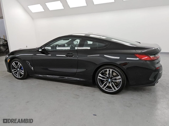 2025 BMW 8 Series 840i with VIN WBAAE4C07SCS11297, listed as a Copart auction lot 52829295 with 22,473 mi miles and Clean Title. Bid and sale history available at carsss.com. Image 2.