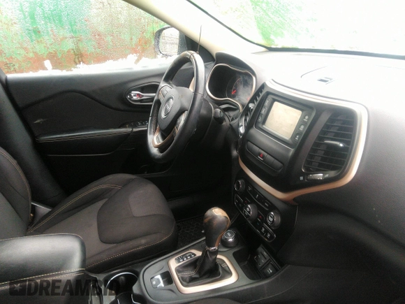 2015 Jeep Cherokee Latitude с VIN 1C4PJMCB5FW509555, выставлен на аукционе IAAI как лот 41146991 с пробегом 173 745 миль миль и . История ставок и продаж доступна на DreamBid. Изображение 5.
