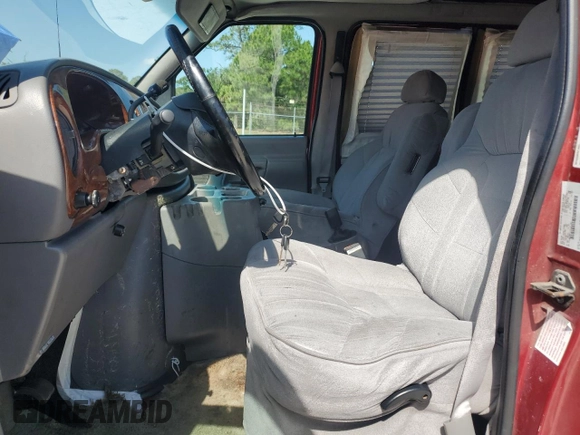 2000 Ford Econoline Cargo Recreational with VIN 1FDRE14W3YHC01283, listed as a Copart auction lot 52724845 with 118,826 mi miles and Clean Title. Bid and sale history available at DreamBid. Image 7.