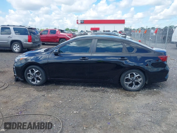 2021 Kia Forte LXS с VIN 3KPF24AD9ME264604, выставлен на аукционе IAAI как лот 42209307 с пробегом 95 934 миль миль и . История ставок и продаж доступна на DreamBid. Изображение 14.
