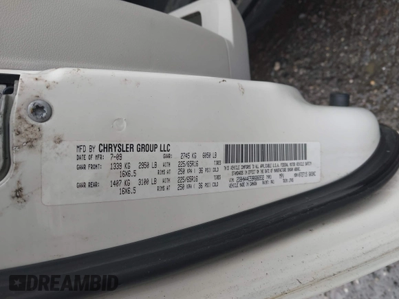 2009 Dodge Grand Caravan SE z VIN 2D8HN44E59R686932, wystawiony jako IAAI lot #41980994 z przebiegiem Nie podano mil oraz . Historia ofert i sprzedaży dostępna na DreamBid. Obrazek 9.