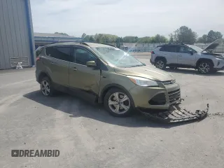 2013 Ford Escape SE с VIN 1FMCU9GX4DUA82835, выставлен на аукционе Copart как лот 58487185 с пробегом Не указан миль и Списание • Salvage title. История ставок и продаж доступна на DreamBid. Изображение 4.