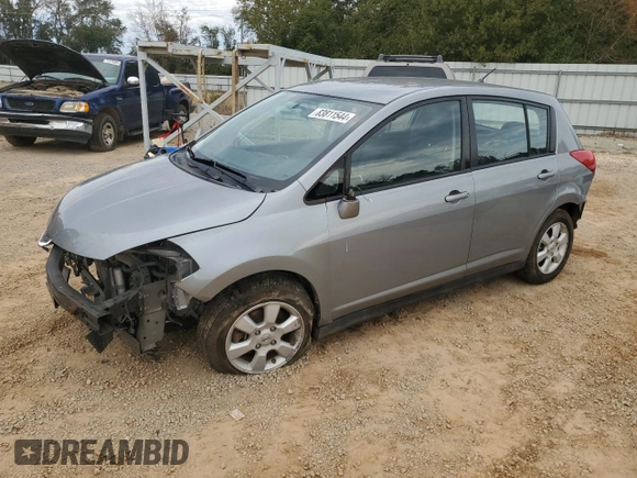 2009 Nissan Versa 1.8 SL with VIN 3N1BC13E99L405497, listed as a Copart auction lot 83811544 with 110,332 mi miles and Salvage Title. Bid and sale history available at carsss.com. Image 1.