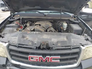 2011 GMC Sierra 1500 SLE with VIN 3GTP1VE05BG399018, listed as a IAAI auction lot 41513516 with 181,834 mi miles. Bid and sale history available at carsss.com. Image 10.