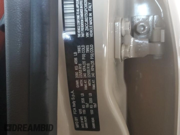 2016 Jeep Renegade Limited with VIN ZACCJBDT5GPC68282, listed as a Copart auction lot 60294775 with 120,641 mi miles and Clean title. Bid and sale history available at DreamBid. Image 13.