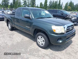2010 Toyota Tacoma with VIN 5TETX4CN8AZ715469, listed as a IAAI auction lot 42576216 with 163,208 mi miles and . Bid and sale history available at DreamBid. Image 1.