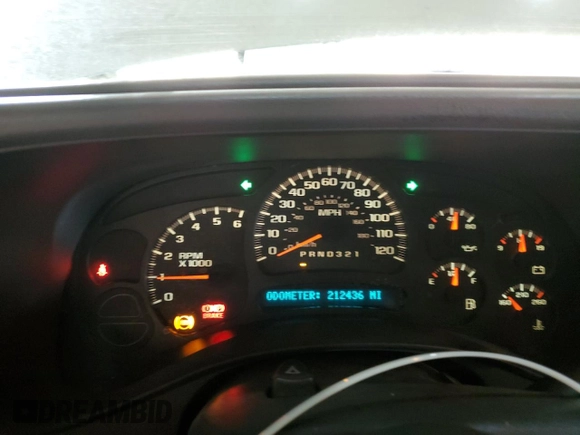 2006 Chevrolet Suburban Z71 with VIN 1GNFK16Z16J107777, listed as a Copart auction lot 65165995 with 212,436 mi miles and Salvage title. Bid and sale history available at DreamBid. Image 9.