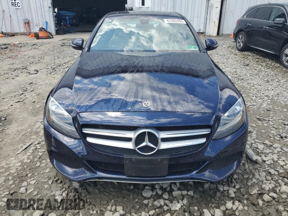2018 Mercedes-Benz C 300 с VIN 55SWF4KB2JU281119, выставлен на аукционе Copart как лот 61462405 с пробегом 47 381 миль миль и Списание • Salvage title. История ставок и продаж доступна на DreamBid. Изображение 5.