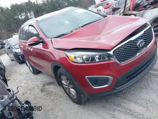 2018 Kia Sorento LX z VIN 5XYPG4A39JG400774, wystawiony jako IAAI lot #41711055 z przebiegiem 56 046 mil mil oraz . Historia ofert i sprzedaży dostępna na DreamBid. Obrazek 1.