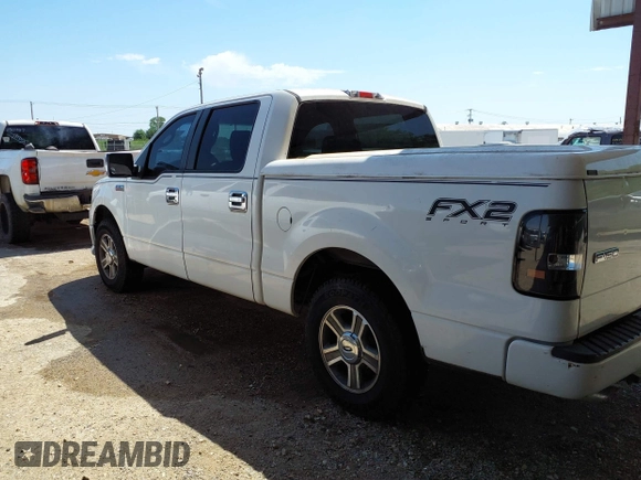 2008 Ford F-150 XLT z VIN 1FTPW12V78KE06868, wystawiony jako IAAI lot #42044311 z przebiegiem Nie podano mil oraz . Historia ofert i sprzedaży dostępna na DreamBid. Obrazek 15.