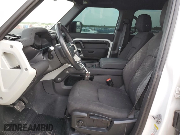 2022 Land Rover Defender with VIN SALEKERXXN2075404, listed as a Copart auction lot 53822335 with 62,241 mi miles and Clean title. Bid and sale history available at DreamBid. Image 7.