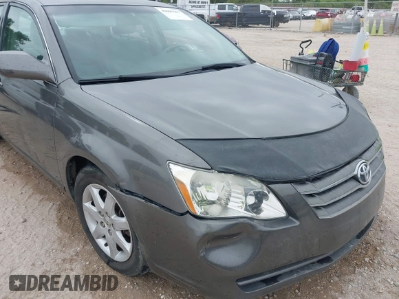 2006 Toyota Avalon XL with VIN 4T1BK36B76U156904, listed as a IAAI auction lot 42005667 with 115,195 mi miles. Bid and sale history available at carsss.com. Image 6.