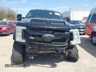 2018 Ford Super Duty F-250 SRW XL with VIN 1FT7W2BTXJEB99241, listed as a IAAI auction lot 41761108 with 215,843 mi miles. Bid and sale history available at carsss.com. Image 12.
