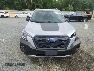2022 Subaru Forester Wilderness z VIN JF2SKAMC9NH458949, wystawiony jako Copart lot #60811685 z przebiegiem 27 969 mil mil oraz Szkoda całkowita • Salvage title. Historia ofert i sprzedaży dostępna na DreamBid. Obrazek 5.