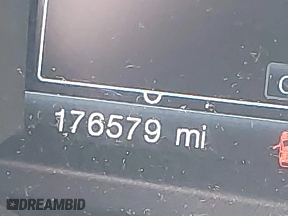 2014 Ford Explorer XLT with VIN 1FM5K8D83EGA68639, listed as a IAAI auction lot 41768529 with 176,579 mi miles and . Bid and sale history available at carsss.com. Image 16.
