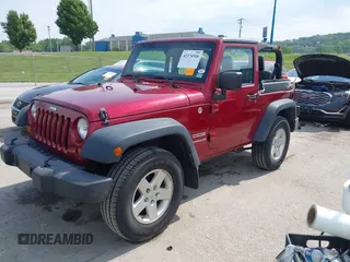 2013 Jeep Wrangler Sport z VIN 1C4GJWAG0DL543850, wystawiony jako IAAI lot #42374916 z przebiegiem 163 977 mil mil oraz . Historia ofert i sprzedaży dostępna na DreamBid. Obrazek 17.