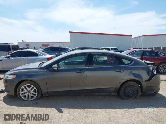 2016 Ford Fusion SE with VIN 3FA6P0H75GR105205, listed as a IAAI auction lot 42243828 with 231,818 mi miles and . Bid and sale history available at DreamBid. Image 14.