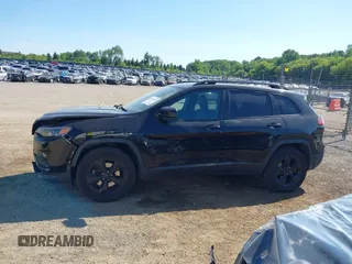 2019 Jeep Cherokee Latitude Plus with VIN 1C4PJMLB3KD375361, listed as a IAAI auction lot 42654334 with 84,373 mi miles and . Bid and sale history available at DreamBid. Image 14.