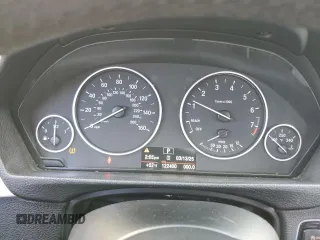 2013 BMW 3 Series 328i с VIN WBA3C1G58DNN93818, выставлен на аукционе Copart как лот 48855045 с пробегом 122 400 миль миль и Списание • Salvage title. История ставок и продаж доступна на DreamBid. Изображение 9.