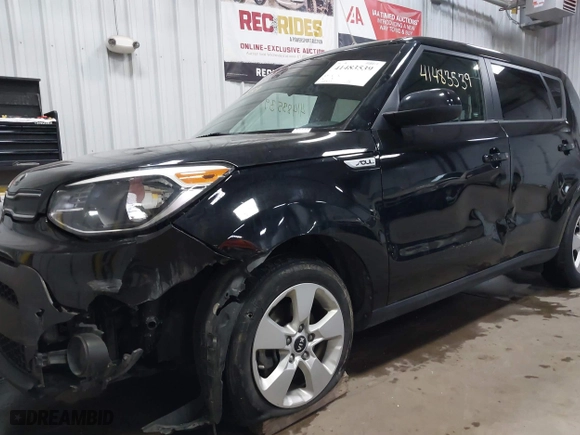 2017 Kia Soul with VIN KNDJN2A2XH7411717, listed as a IAAI auction lot 41483539 with 40,477 mi miles. Bid and sale history available at carsss.com. Image 6.