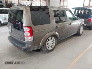 2010 Land Rover LR4 HSE with VIN SALAG2D42AA536395, listed as a IAAI auction lot 42612499 with 193,876 mi miles and . Bid and sale history available at DreamBid. Image 4.