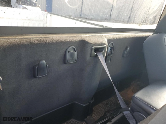 2010 Dodge Ram 1500 ST with VIN 3D7JV1EP5AG112118, listed as a Copart auction lot 68899854 with 70,988 mi miles and Salvage Title. Bid and sale history available at carsss.com. Image 10.