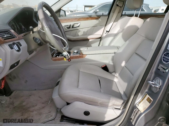 2012 Mercedes-Benz E-Class E 350 Luxury BlueTEC with VIN WDDHF2EB6CA530985, listed as a Copart auction lot 49443925 with 114,641 mi miles and Clean Title. Bid and sale history available at carsss.com. Image 7.