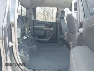 2022 GMC Sierra 1500 SLT z VIN 3GTU9DED2NG196455, wystawiony jako IAAI lot #41880847 z przebiegiem 32 231 mil mil oraz . Historia ofert i sprzedaży dostępna na DreamBid. Obrazek 8.