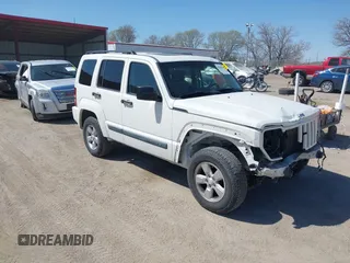 2010 Jeep Liberty Sport z VIN 1J4PP2GK1AW108505, wystawiony jako IAAI lot #42028084 z przebiegiem 167 908 mil mil oraz . Historia ofert i sprzedaży dostępna na DreamBid. Obrazek 1.