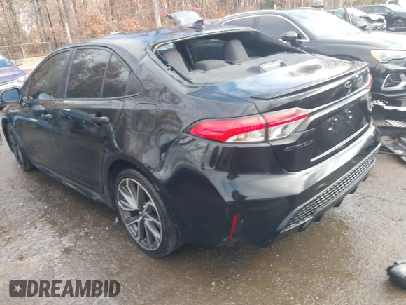 2021 Toyota Corolla SE with VIN 5YFS4MCE8MP061751, listed as a IAAI auction lot 40815693 with 80,450 mi miles. Bid and sale history available at carsss.com. Image 3.