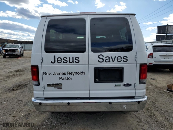 2014 Ford Econoline Wagon XL with VIN 1FBNE3BL1EDA65640, listed as a Copart auction lot 81327264 with 30,286 mi miles and Salvage Title. Bid and sale history available at carsss.com. Image 6.