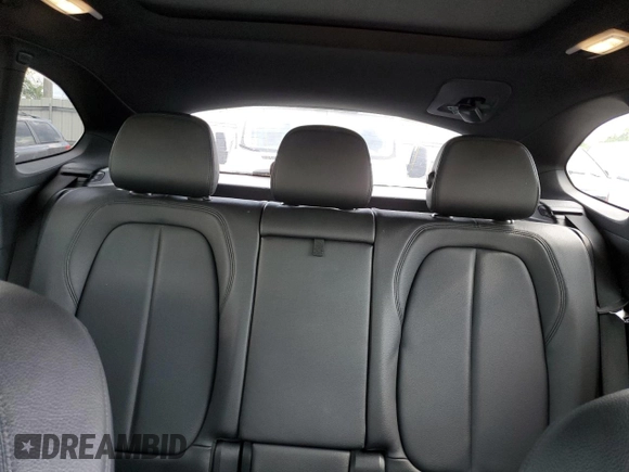 2016 BMW X1 xDrive28i z VIN WBXHT3C31GP881961, wystawiony jako Copart lot #56494955 z przebiegiem Nie podano mil oraz Czysty tytuł • Clean title. Historia ofert i sprzedaży dostępna na DreamBid. Obrazek 10.