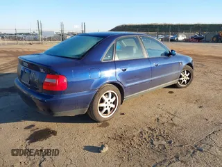 1998 Audi A4 с VIN WAUCB28D4WA204939, выставлен на аукционе IAAI как лот 41409756 с пробегом 202 037 миль миль и . История ставок и продаж доступна на DreamBid. Изображение 4.