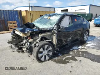 2022 Tesla Model Y Long Range z VIN 7SAYGDEE8NF379514, wystawiony jako Copart lot #55022725 z przebiegiem Nie podano mil oraz Nie do naprawy. Historia ofert i sprzedaży dostępna na DreamBid. Obrazek 1.