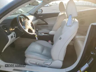 2014 Lexus IS 250 C z VIN JTHFF2C23E2529986, wystawiony jako Copart lot #75934524 z przebiegiem 66 574 mil mil oraz Szkoda całkowita • Salvage title. Historia ofert i sprzedaży dostępna na DreamBid. Obrazek 7.
