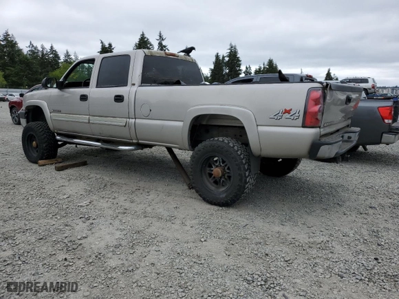 2005 Chevrolet Silverado 2500HD LS with VIN 1GCHK23U65F973475, listed as a Copart auction lot 58332074 with 0 mi miles and Salvage Title. Bid and sale history available at carsss.com. Image 2.
