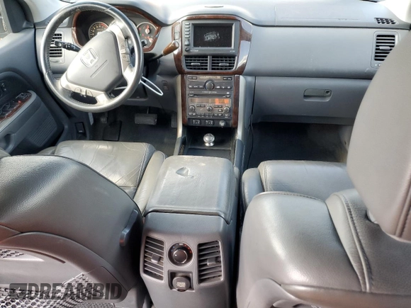 2006 Honda Pilot EX-L with VIN 5FNYF18706B016881, listed as a Copart auction lot 54260945 with 289,210 mi miles and Salvage Title. Bid and sale history available at DreamBid. Image 8.