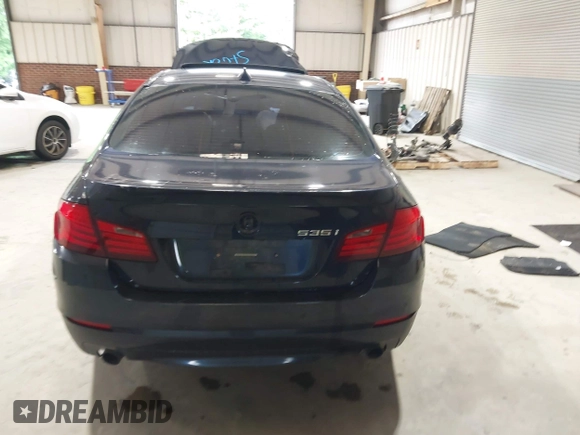 2011 BMW 5 Series 535i z VIN WBAFR7C55BC606991, wystawiony jako IAAI lot #42249804 z przebiegiem 47 417 mil mil oraz . Historia ofert i sprzedaży dostępna na DreamBid. Obrazek 16.
