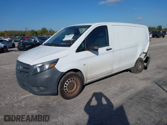 2017 Mercedes-Benz Metris Cargo z VIN WD3PG2EA3H3217098, wystawiony jako IAAI lot #41000078 z przebiegiem 114 579 mil mil oraz . Historia ofert i sprzedaży dostępna na DreamBid. Obrazek 2.