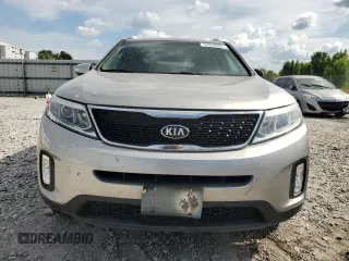 2014 Kia Sorento LX with VIN 5XYKT3A63EG453874, listed as a Copart auction lot 54248505 with 211,670 mi miles and Clean Title. Bid and sale history available at DreamBid. Image 5.