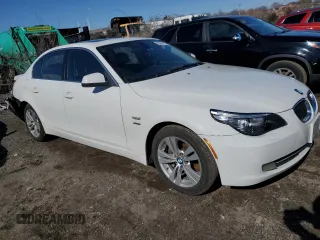 2010 BMW 5 Series 528i xDrive with VIN WBANV1C58AC388869, listed as a Copart auction lot 45670775 with 220,938 mi miles and Salvage Title. Bid and sale history available at carsss.com. Image 4.