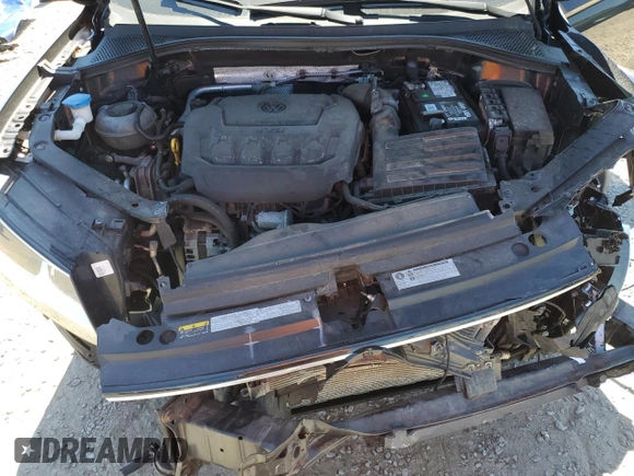 2018 Volkswagen Tiguan SEL с VIN 3VV2B7AX8JM132642, выставлен на аукционе Copart как лот 57807325 с пробегом 66 292 миль миль и Списание • Salvage title. История ставок и продаж доступна на DreamBid. Изображение 12.