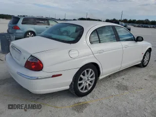 2003 Jaguar S-Type z VIN SAJEA01UX3HM59287, wystawiony jako Copart lot #85619554 z przebiegiem 182 851 mil mil oraz Tytuł czysty. Historia ofert i sprzedaży dostępna na DreamBid. Obrazek 3.